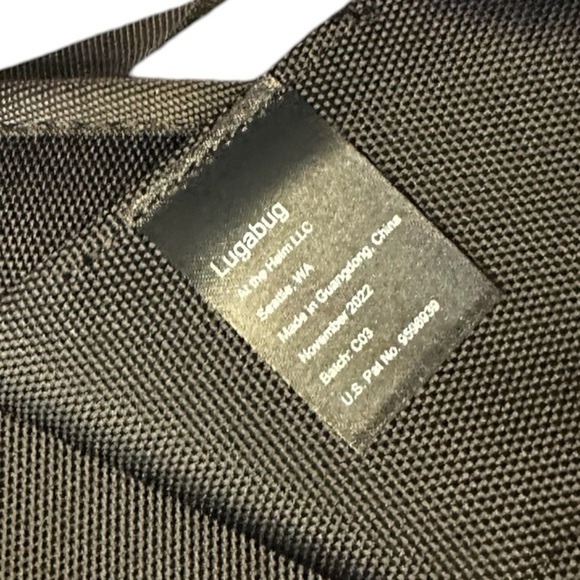 Lugabug Ride-On Suitcase Accessory for Kids Child Carrier Luggage in Black/Grey - Picture 12 of 12